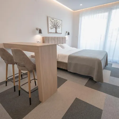 Aparthotel Aura Loznica