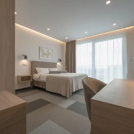 Aparthotel Aura Loznica