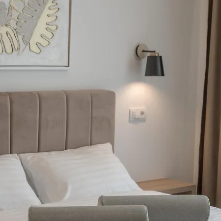 Aparthotel Aura