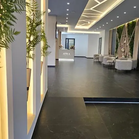 Aura Aparthotel