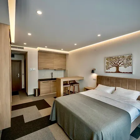 Aura Apartmanhotel