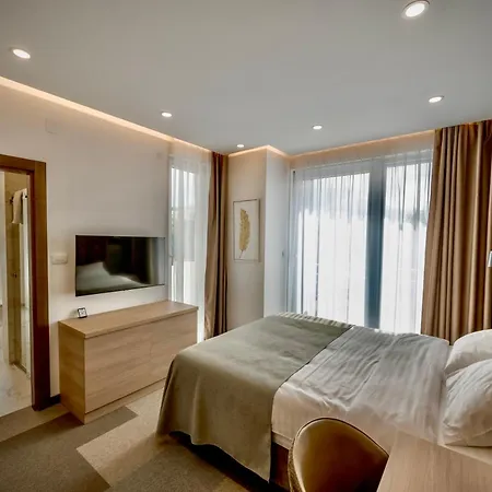 Apartmanhotel Aura